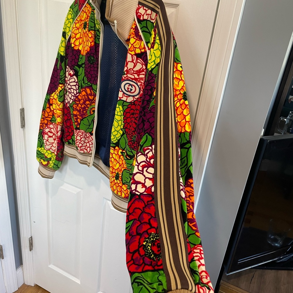 Gucci: Ken Scott print zip-up jacket